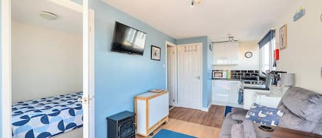 2 habitaciones, tabla de planchar con plancha y wifi gratis