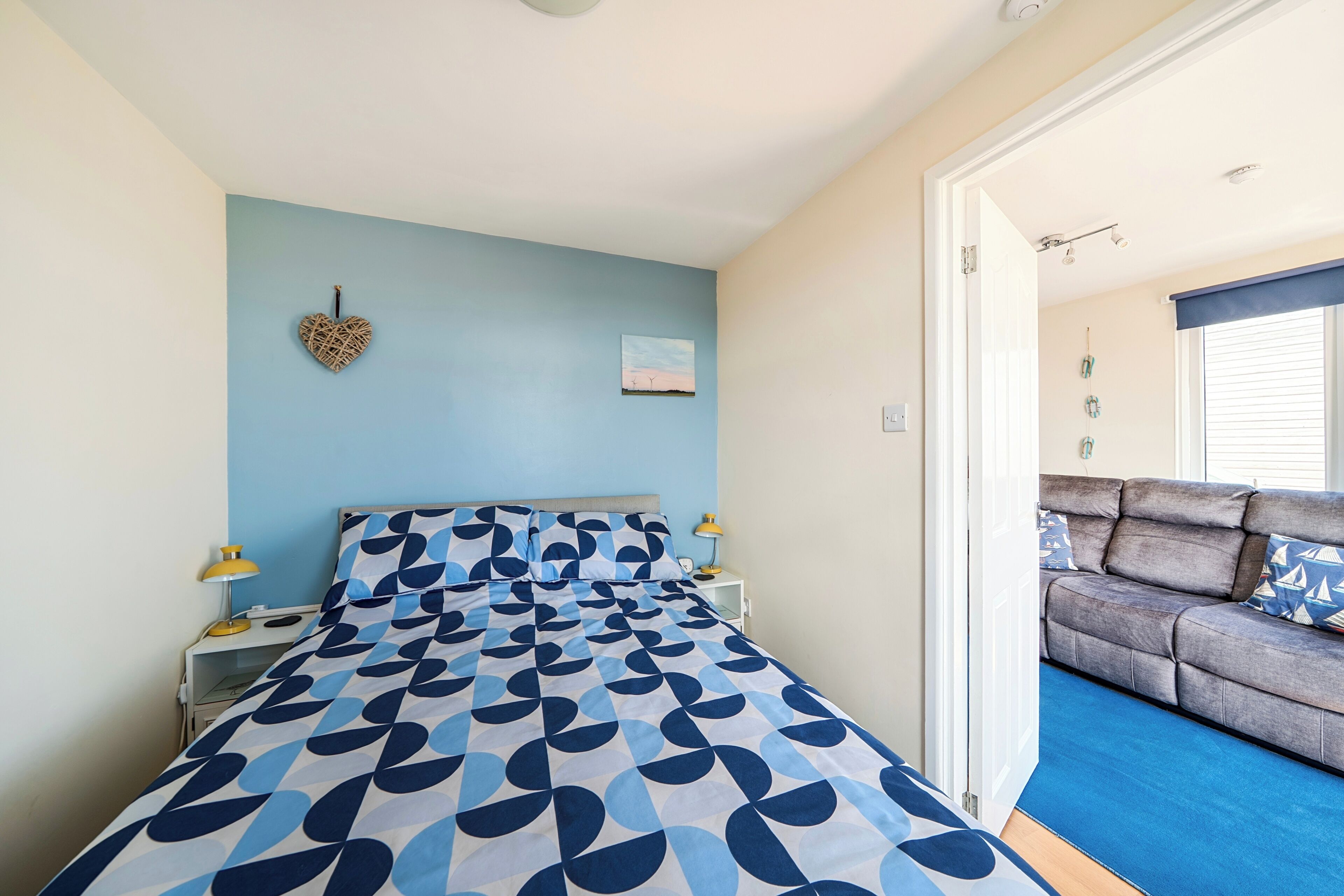 2 bedrooms, iron/ironing board, WiFi (free), bed sheets