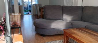 5 bedroom family home close to Gosport ferry to Portsmouth and the New Forrest