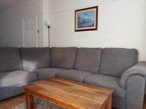 Smart TV, videojuegos, libros, monitor de computadora