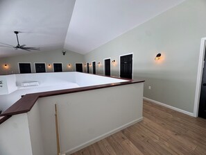 Interior - Stunning 8-bedroom barndo on a 24-acre farm with pond, located on wine trail (Murphysboro)