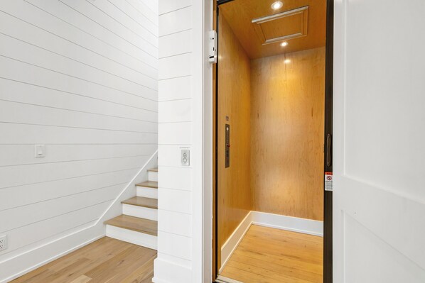 Imagen sin descripción, 1 de 112, botón