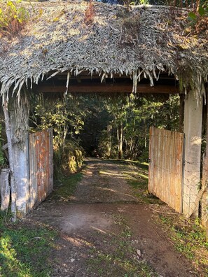 Property grounds - El Nido en lo Alto, Exceptional property in Rivas perfect for a relaxing getaway (Rivas)