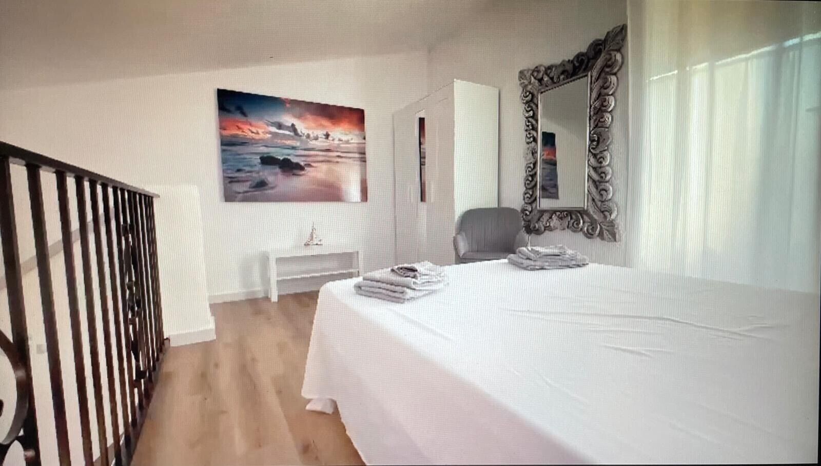 Fer et planche à repasser, Wi-Fi, draps fournis