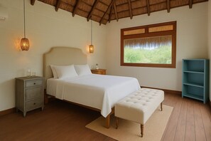 Deluxe Cabin, 1 Queen Bed, Garden View | Premium bedding, individually decorated, individually furnished, desk