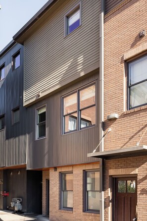 Exterior - Spacious 12South Townhome Near Shopping, Restaurants, & Across from Sevier Park (Nashville)