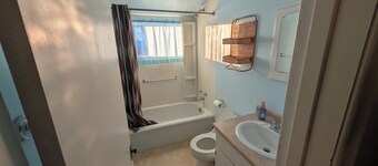 Quaint 1930's Farmhouse in the heart of Saskatchewan and the Central Flyway