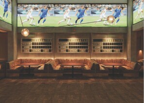3 bars/lounges - Hotel Clark (Los Angeles)
