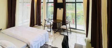 Iron/ironing board, WiFi