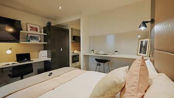 Iron/ironing board, free WiFi