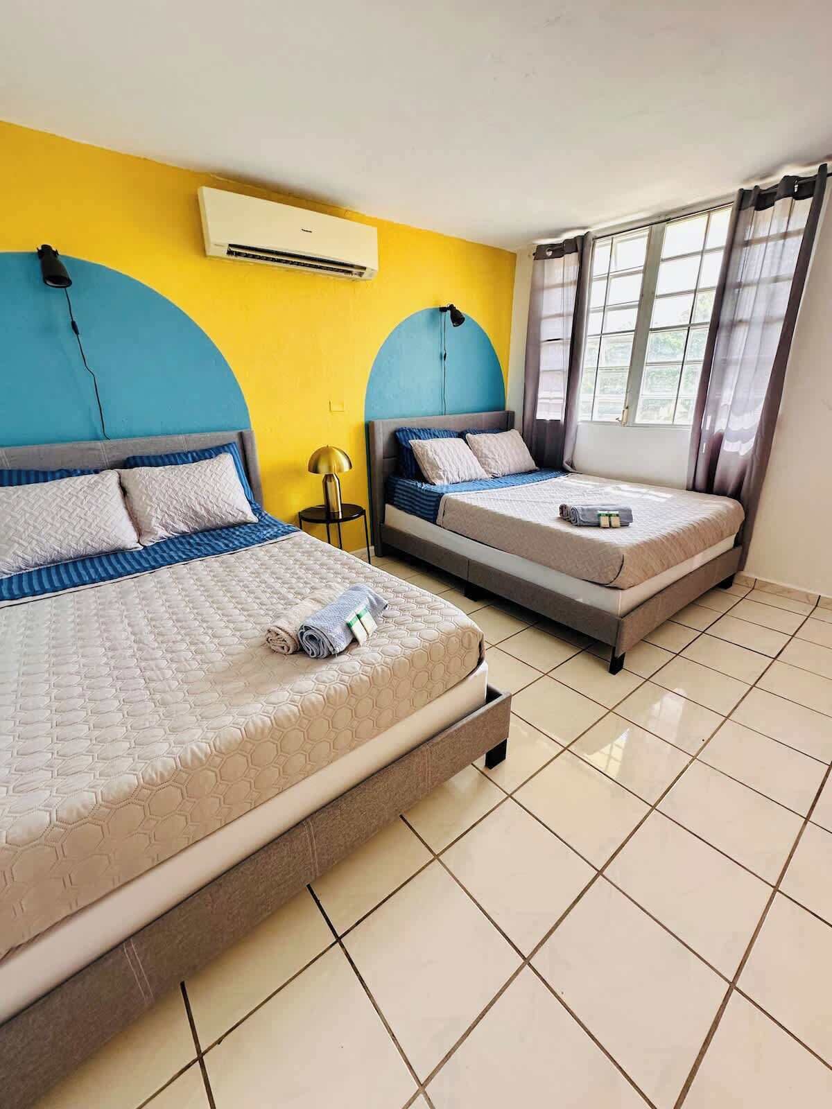 4 bedrooms, iron/ironing board, WiFi, bed sheets