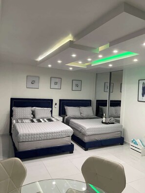 1 bedroom, iron/ironing board, WiFi, bed sheets - Stylish luxe apt steps to Isla Verde beach w/ Pool (Carolina)