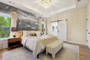 4 chambres, fer et planche à repasser, Wi-Fi, draps fournis