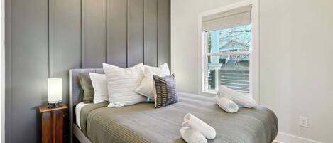 Bügeleisen/Bügelbrett, WLAN, Bettwäsche