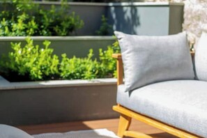 Property grounds - Premium Fontainhas Garden Apartment - A Stylish Retreat in the Heart of Porto (Porto)