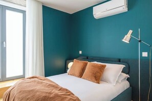 1 habitación, tabla de planchar con plancha, wifi y ropa de cama 