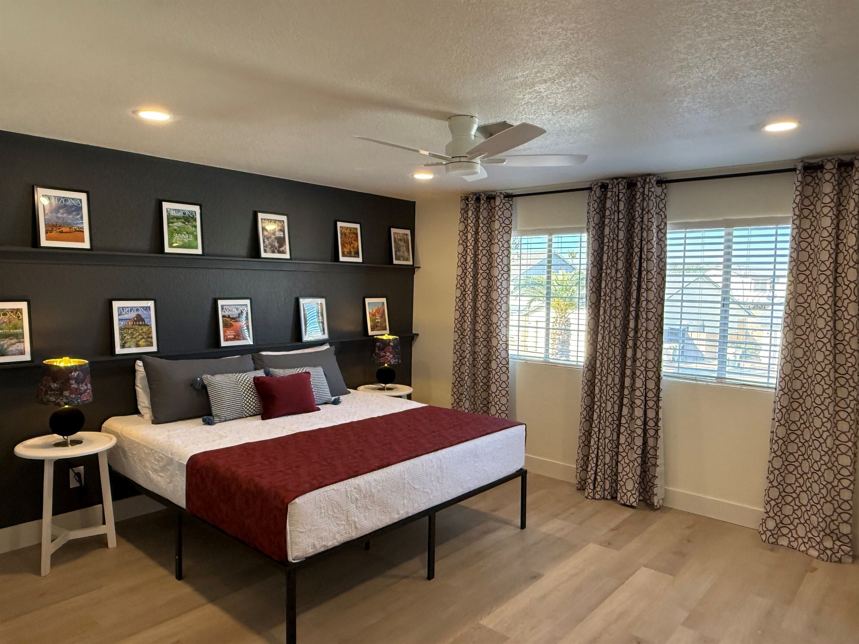 4 slaapkamers, een strijkplank/strijkijzer, reisbedje, gratis wifi