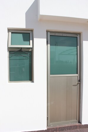 Exterior detail - Enjoyable 3-bedroom house with AC in charming Mazatlán- 100 m walking from beach (Mazatlán)