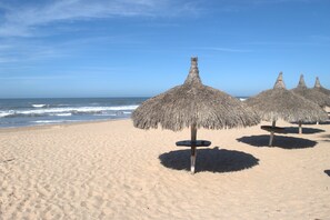 Beach - Enjoyable 3-bedroom house with AC in charming Mazatlán- 100 m walking from beach (Mazatlán)