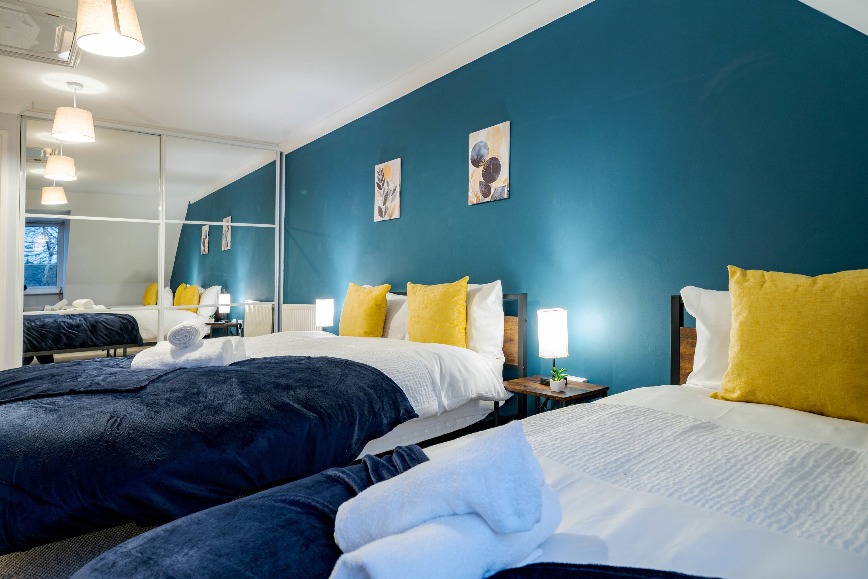 Iron/ironing board, free WiFi, bed sheets