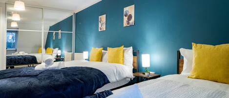 Iron/ironing board, free WiFi, bed sheets