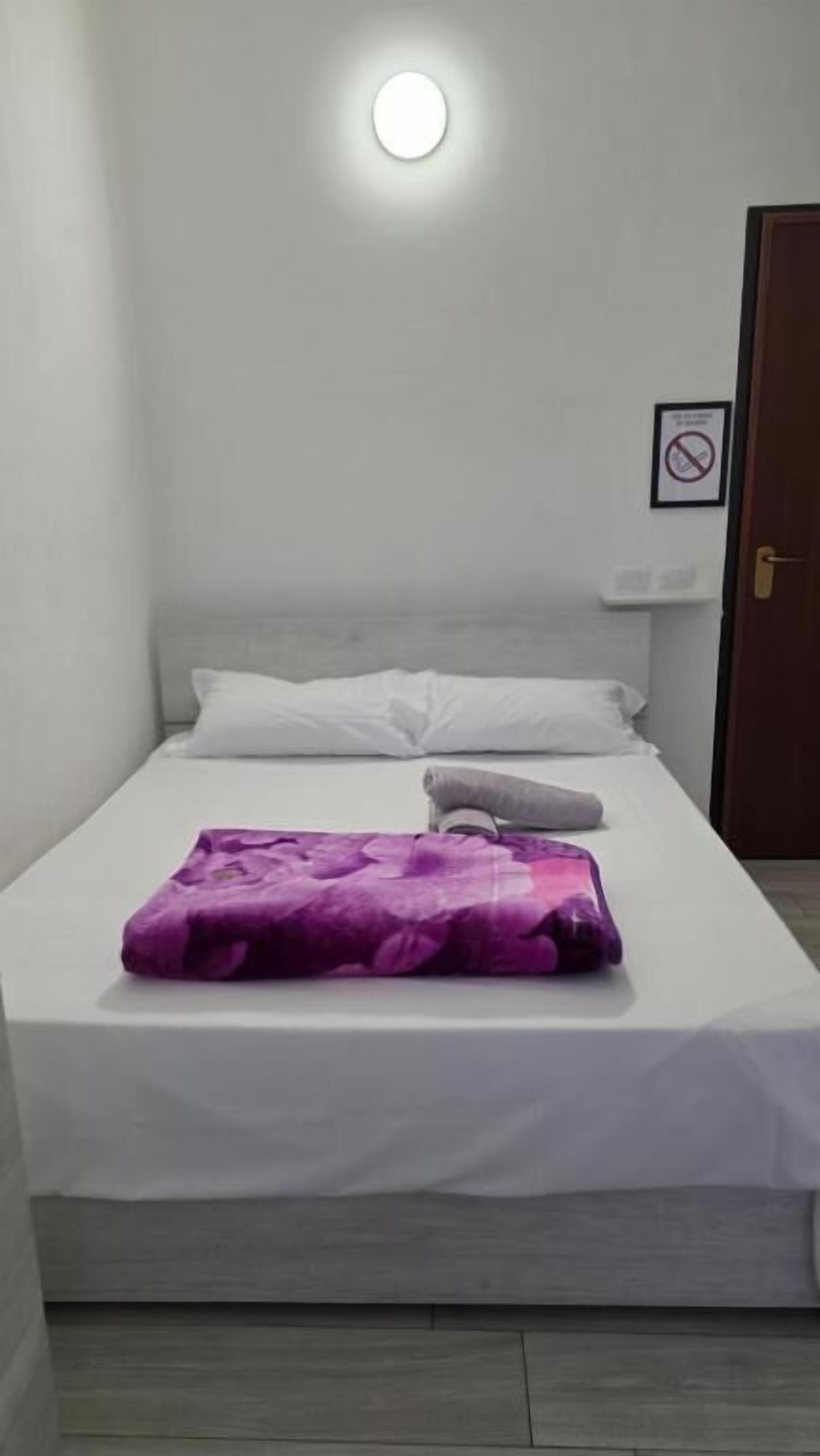 Standard-huoneisto, kaupunkinäköala | Pimennysverhot, silitysrauta/-lauta, ilmainen Wi-Fi