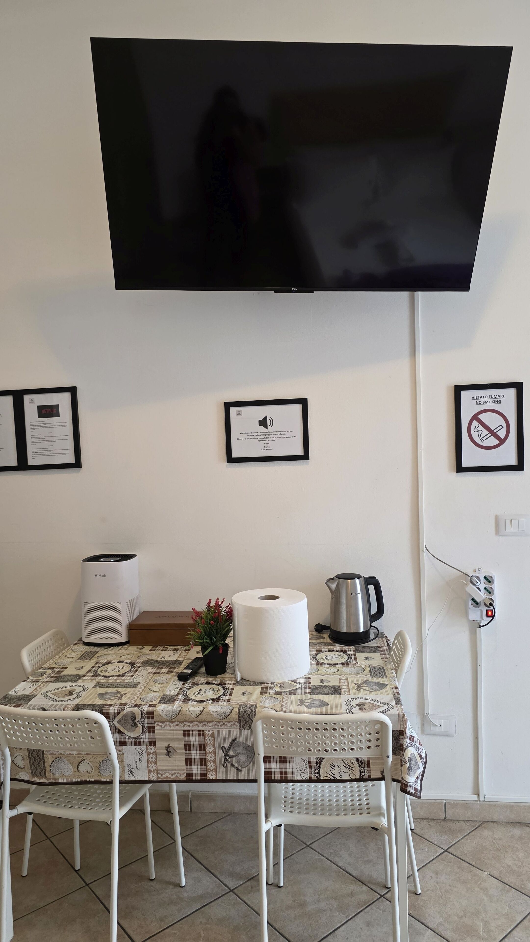 Lägenhet Comfort - balkong - utsikt mot innergården | Mörkläggningsgardiner, strykjärn/strykbräda och gratis wi-fi