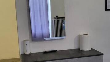 Standard-huoneisto, kaupunkinäköala | Sisätilat