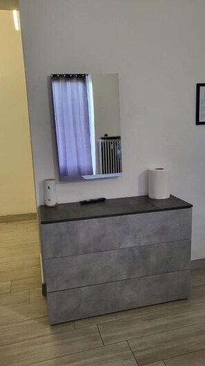 Standard-huoneisto, kaupunkinäköala | Sisätilat