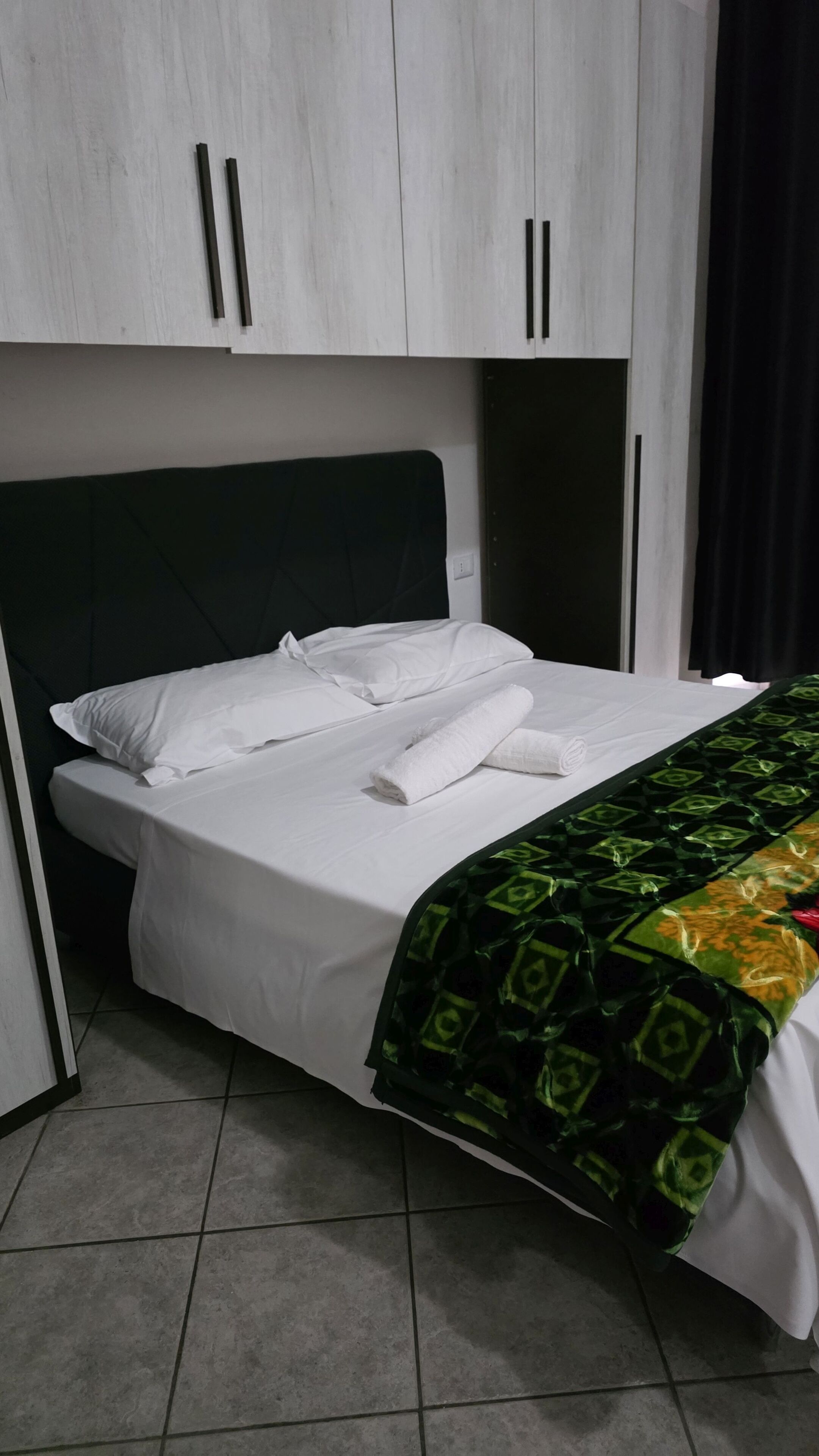 Standard-huoneisto, parveke, näköala pihalle | Pimennysverhot, silitysrauta/-lauta, ilmainen Wi-Fi