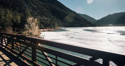 Lakefront | Trails | Skiing | Views | Georgetown