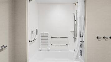 Shower kamar mandi