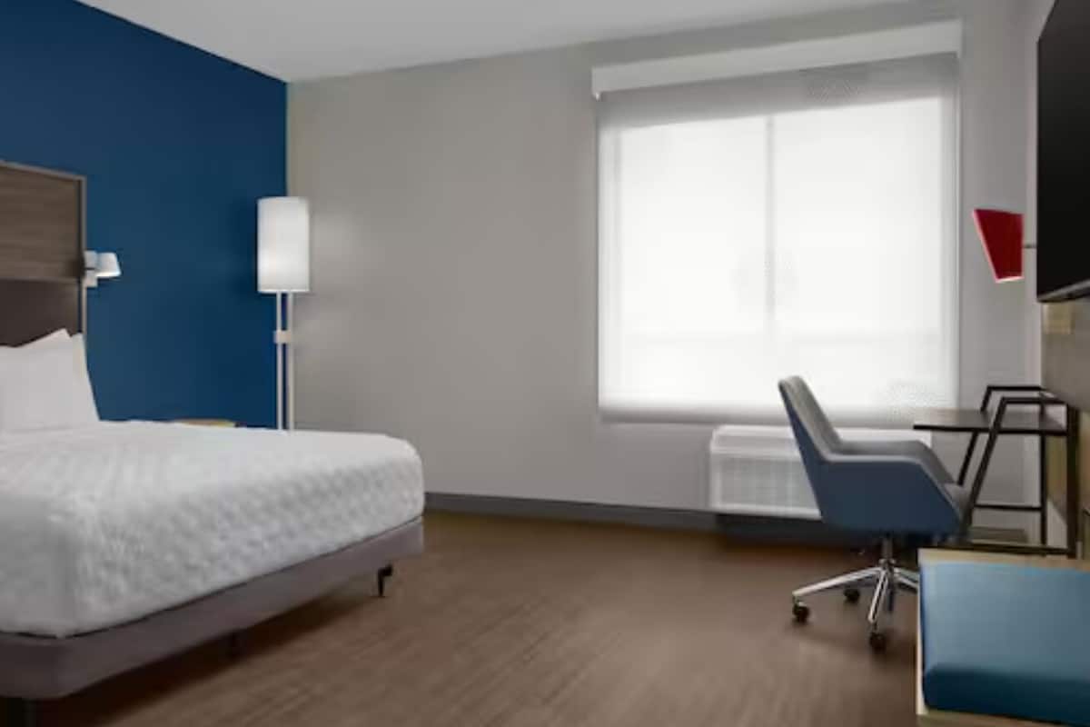 Blackout curtains, iron/ironing board, free WiFi, bed sheets