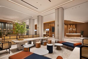 Lobby - Hilton Garden Inn Urumqi Exhibition Center (Ürümqi)
