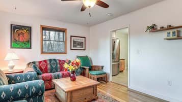 Télévision, baby-foot