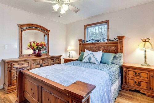 The Love Shack - At Lake Champlain