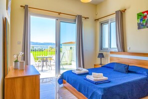 Iron/ironing board, free WiFi, bed sheets - Villa Chrystalla by Villa Plus (Poli Crysochous)