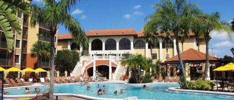 Ulkouima-allas, lämmitetty uima-allas