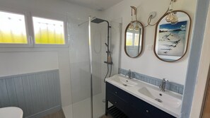 Dusche, Haartrockner