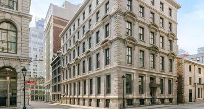 The Alexander Hotel - Old Montreal