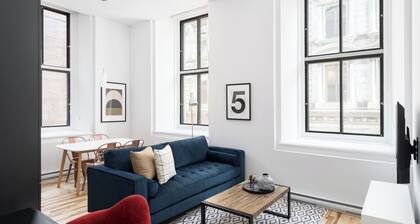 The Alexander Hotel - Old Montreal