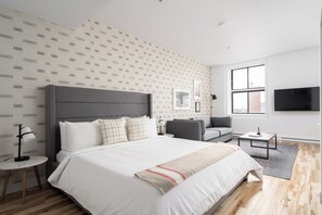 Egyptian cotton sheets, premium bedding, individually decorated - The Alexander Hotel - Old Montreal (Montréal)