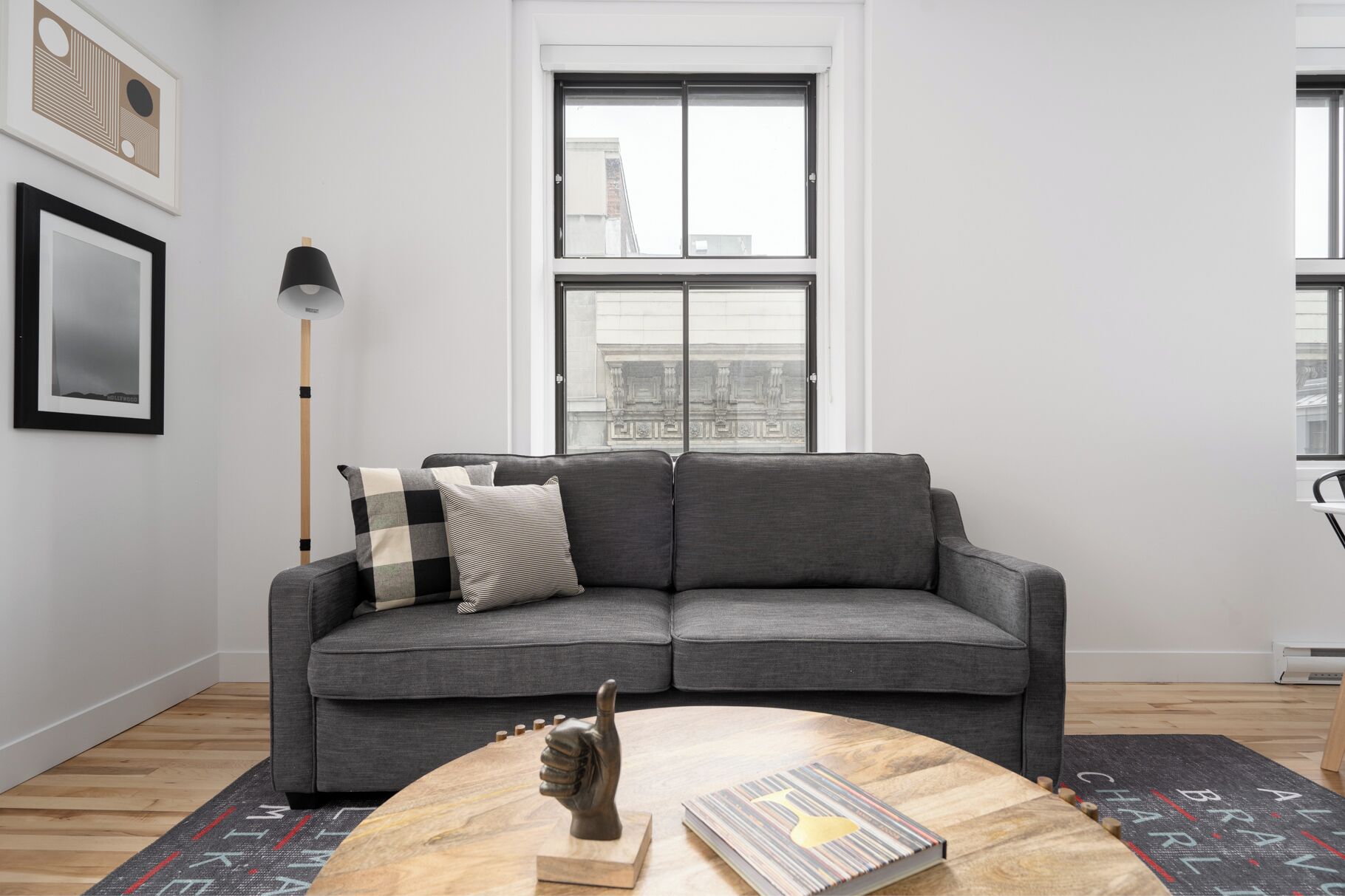 Panoramic Apartment | Living area | 65-inch Smart TV with digital channels, Netflix, Hulu