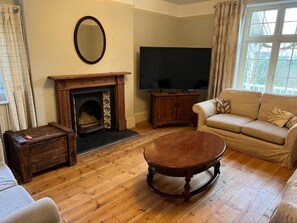 Living area - Croydon House (Minehead)