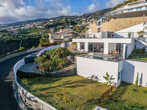 Exterior - Atlantic Bloom by Homie (Funchal)