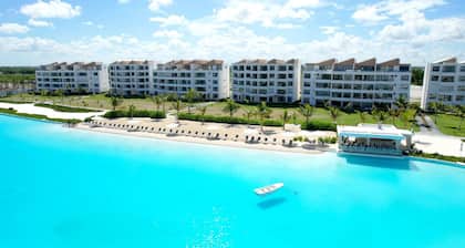 Elegant Apartment in Thebeach