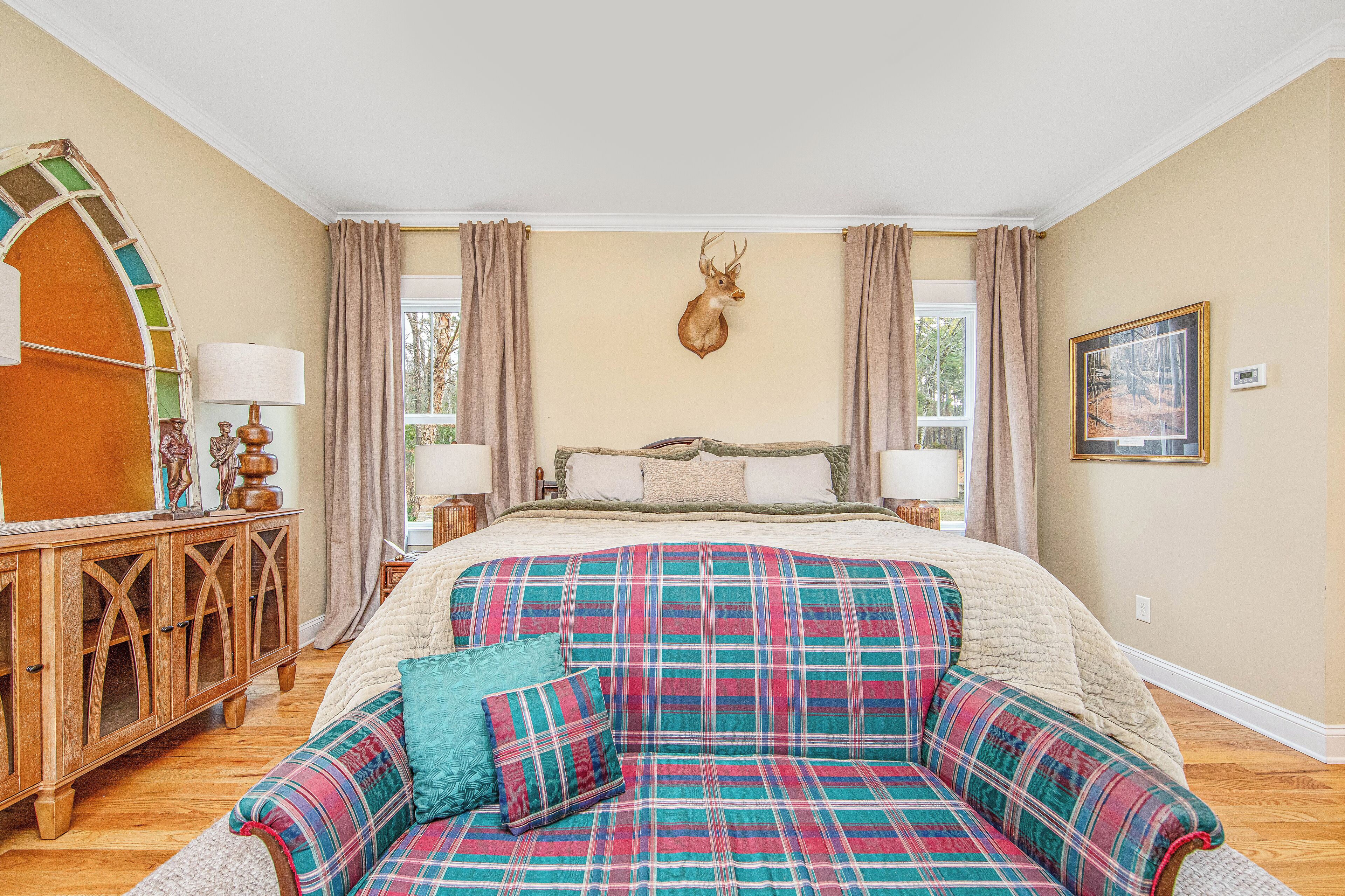 4 chambres, fer et planche à repasser, Wi-Fi, draps fournis