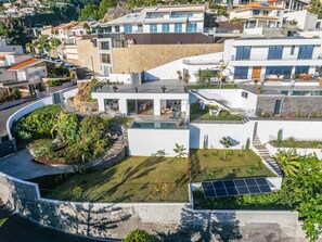 House - Atlantic Bloom by Homie (Funchal)