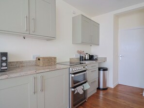 Cottage | Interior - Fluta (Seaton)