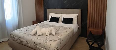 アイロン / アイロン台、WiFi、ベッドシーツ